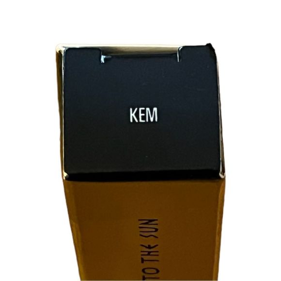 🆕 2/$30🌻 Uoma: Limited Edition: Salute To The Sun - Drama Bomb Mascara - Picture 13 of 13